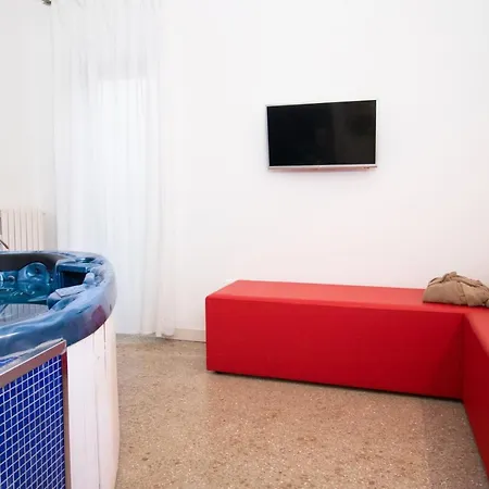 Sui Tetti Luxury بيت ضيافة ليتشي